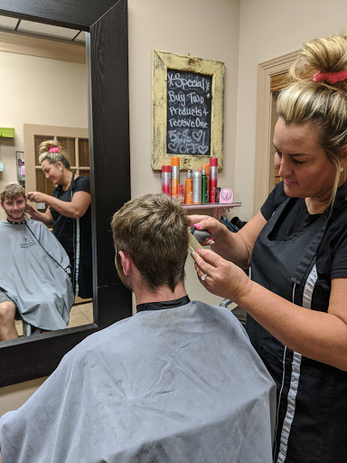 Beauty Salon «Old World Salons - North Richland Hills», reviews and photos, 9139 Boulevard 26 #580, North Richland Hills, TX 76180, USA