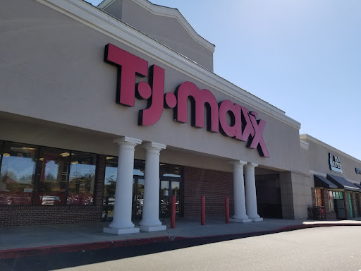 Department Store «T.J. Maxx», reviews and photos, 567 Bullsboro Dr, Newnan, GA 30263, USA