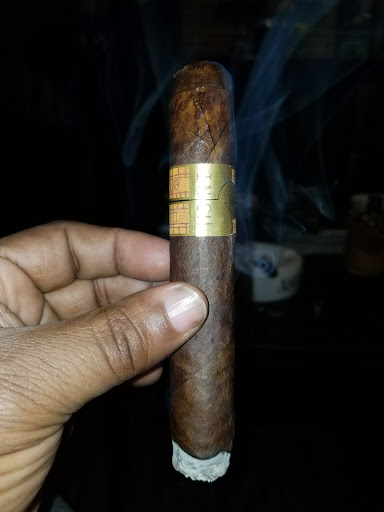 Tobacco Shop «Orange Cigar & More», reviews and photos, 278 Boston Post Rd, Orange, CT 06477, USA