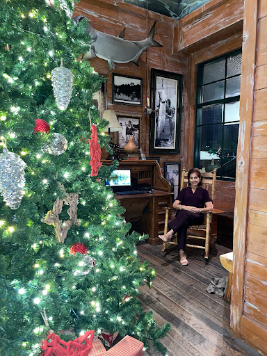 Sporting Goods Store «Bass Pro Shops», reviews and photos, 10040 Gulf Center Dr, Fort Myers, FL 33913, USA