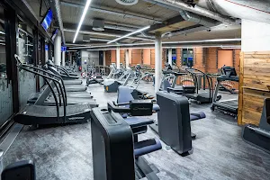 PRIME TIME fitness HafenCity image