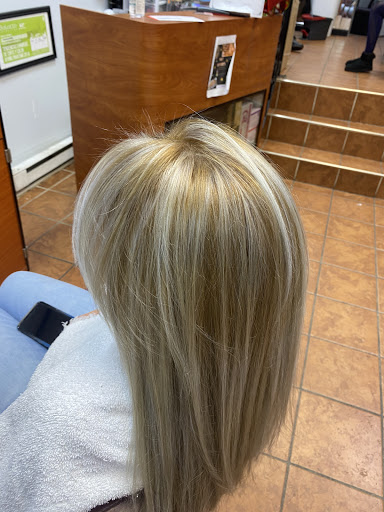 Beauty Salon «El Nati Dominican Hair Salon», reviews and photos, 6011 Haverford Ave, Philadelphia, PA 19151, USA