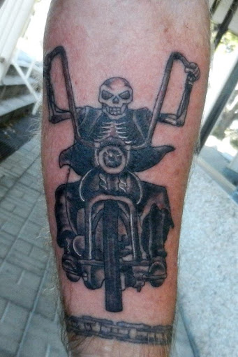 Tattoo Shop «One Love Tattoos», reviews and photos, 903 N Austin Ave, Georgetown, TX 78626, USA