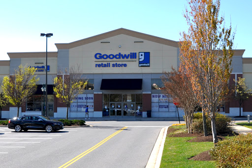 Thrift Store «Goodwill Retail Store & Donation Center», reviews and photos, 3871 Evergreen Pkwy, Bowie, MD 20716, USA