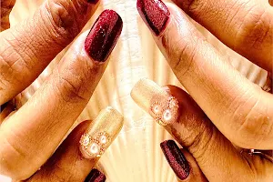 TipToe Nails & Beauty image