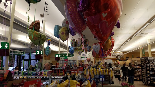 Supermarket «Super Stop & Shop», reviews and photos, 60 Brotherhood Plaza Dr, Washingtonville, NY 10992, USA