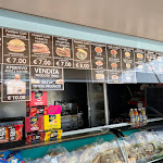 Photo n°3 de l'avis de Radek.e fait le 10/07/2023 à 16:20 sur le  Paninoteca Ginch'èbùlo street food - Costa Smeralda Belvedere à Golfo Aranci