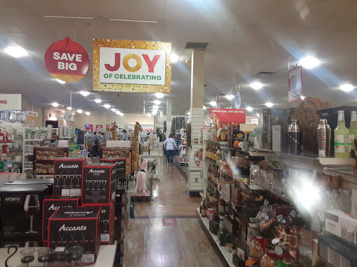 Department Store «HomeGoods», reviews and photos, 7871 N Blackstone Ave, Fresno, CA 93720, USA