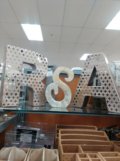 Department Store «T.J. Maxx», reviews and photos, 320 Robert Smalls Pkwy b, Beaufort, SC 29906, USA