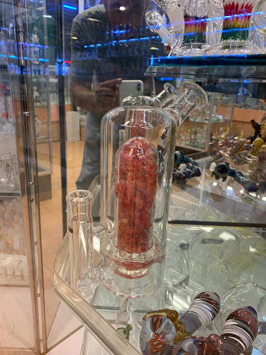 Tobacco Shop «Starbuzz Smoke Shop», reviews and photos, 668 Soscol Ave, Napa, CA 94559, USA