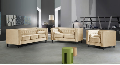 Furniture Store «Freddy P Furniture», reviews and photos, 10 W Broad St, West Hazleton, PA 18202, USA