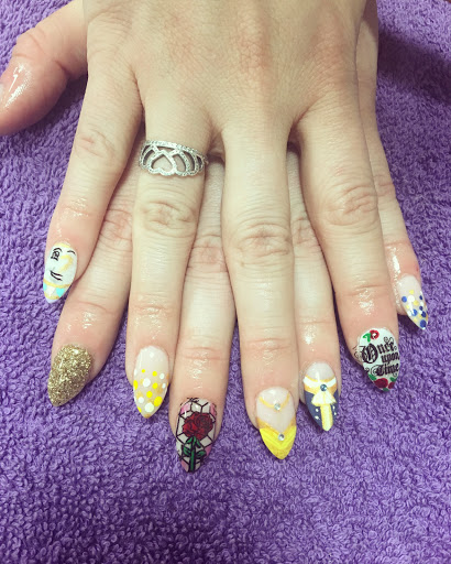 Hair Salon «Ooh La La Salon Hair and Nail Spa West Chester, Pa», reviews and photos, 133 N Church St, West Chester, PA 19380, USA