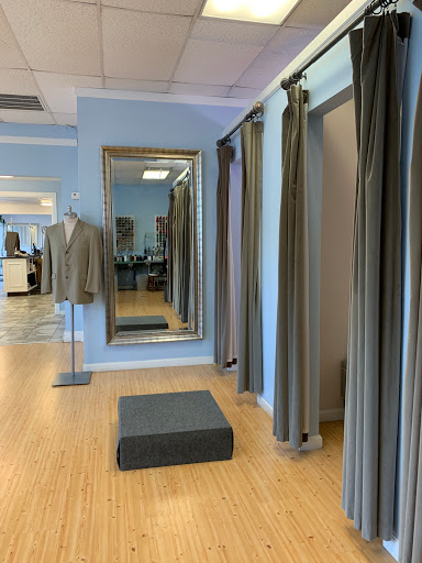 Dry Cleaner «Quick As A Wink Cleaners», reviews and photos, 750 Biltmore Ave, Asheville, NC 28803, USA