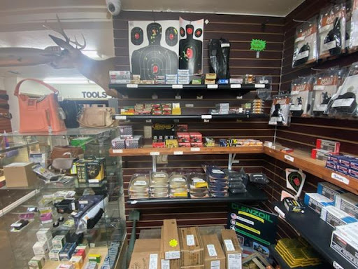 Pawn Shop «West Coast Pawn & Gun of Lakeland Florida», reviews and photos, 5619 US-98, Lakeland, FL 33809, USA