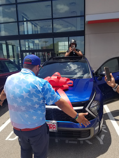 Car Dealer «Ancira Kia», reviews and photos, 6139 Bandera Rd, San Antonio, TX 78238, USA