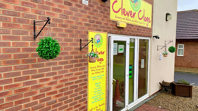 Reviews of Clever Clogs Day Nursery Bowburn in Durham - School