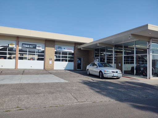 Tire Shop «Firestone Complete Auto Care», reviews and photos, 385 SW 3rd St, Corvallis, OR 97333, USA