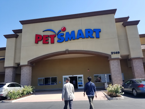 PetSmart, 2140 17th St, Santa Ana, CA 92705, USA, 