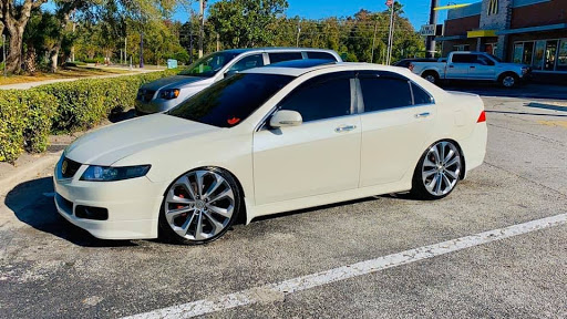 Auto Body Shop «DR BODY SHOP», reviews and photos, 2640 Michigan Ave E, Kissimmee, FL 34744, USA