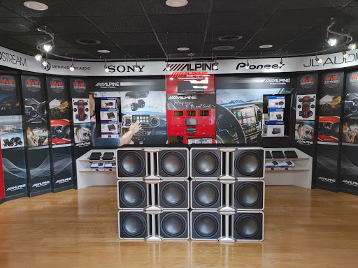 Car Stereo Store «WOW Electronics», reviews and photos, 21165 Gratiot Ave, Eastpointe, MI 48021, USA