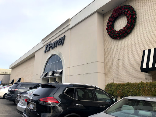 Department Store «JCPenney», reviews and photos, 4217 Six Forks Rd #100, Raleigh, NC 27609, USA