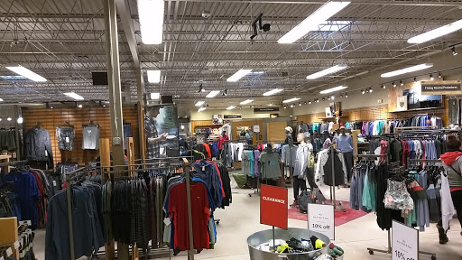 Camping Store «REI», reviews and photos, 1955 County Road B2 W, Roseville, MN 55113, USA