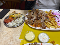 Plats et boissons du K-Akdeniz Kebab à Lyon - n°17