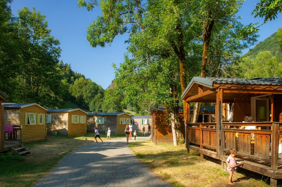 Camping Capfun Saint Colomban à Saint-Colomban-des-Villards (Savoie 73)