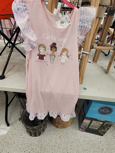 Clothing Store «Ross Dress for Less», reviews and photos, 7600 N 10th St, McAllen, TX 78504, USA