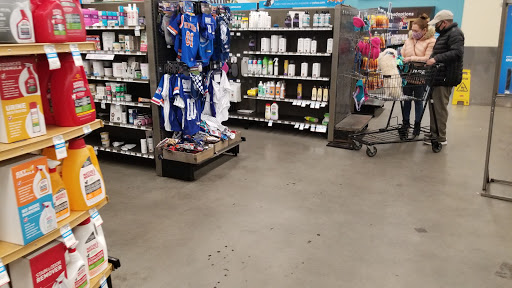 Pet Supply Store «Petco Animal Supplies», reviews and photos, 9111 Metropolitan Ave, Rego Park, NY 11374, USA