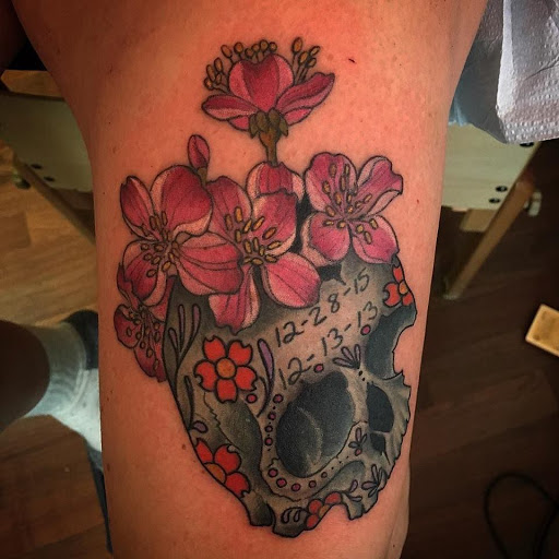 Tattoo Shop «Infinity Tattoo LLC», reviews and photos, 3316 N Lombard St, Portland, OR 97217, USA