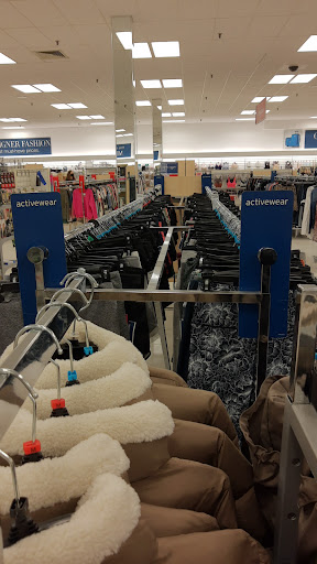 Department Store «Marshalls», reviews and photos, 3850 Mystic Valley Pkwy, Medford, MA 02155, USA