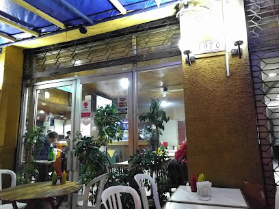 Palo Alto Restaurant - Av Francisco Bilbao 1970, 7501027 Providencia, Región Metropolitana, Chile