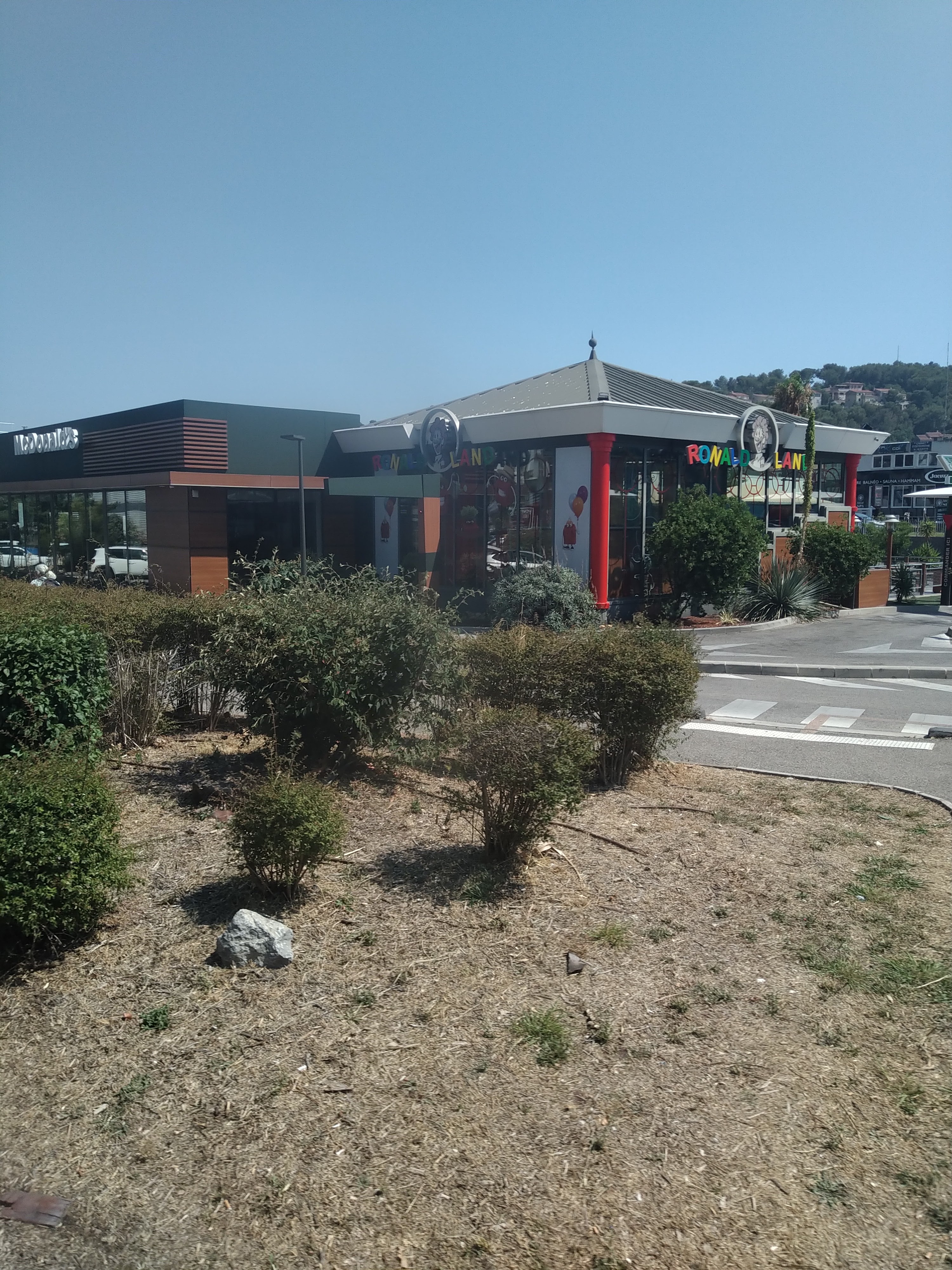 Photo n° 3 de l'avis de Ernest.o fait le 15/07/2022 à 13:52