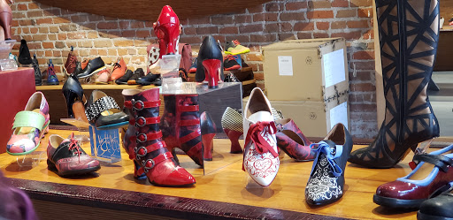 Shoe Store «John Fluevog Shoes», reviews and photos, 1439 Larimer St, Denver, CO 80202, USA