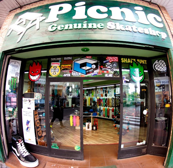Picnic Genuine Skateshop