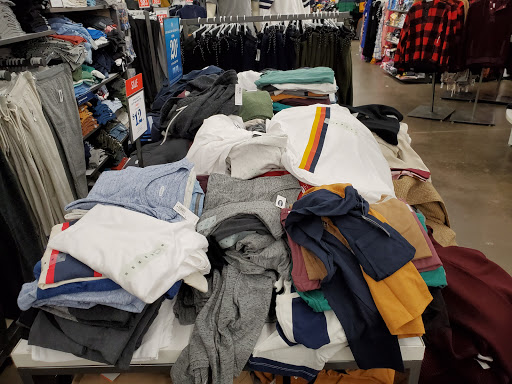 Clothing Store «Old Navy», reviews and photos, 8674 Park Meadows Center Dr, Lone Tree, CO 80124, USA