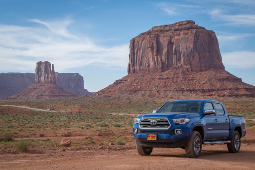 Toyota Dealer «Sunrise Toyota», reviews and photos, 3984 Sunrise Hwy, Oakdale, NY 11769, USA