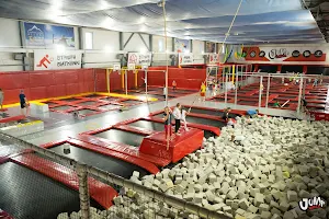 Park trampolines JumpWorld Wroclaw image