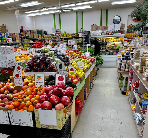 Grocery Store «Arax Market», reviews and photos, 585 Mt Auburn St, Watertown, MA 02472, USA