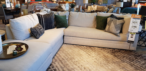 Furniture Store «Ashley HomeStore», reviews and photos, 2915 N Dale Mabry Hwy, Tampa, FL 33607, USA