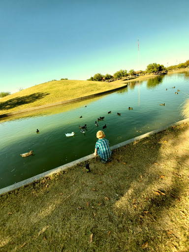 City Park «Steele Indian School Park», reviews and photos, 300 E Indian School Rd, Phoenix, AZ 85012, USA