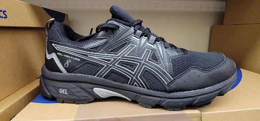 Shoe Store «Rack Room Shoes», reviews and photos, 1985 E Main St #1, Spartanburg, SC 29307, USA