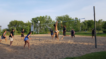 Terrain de beach-volleyball