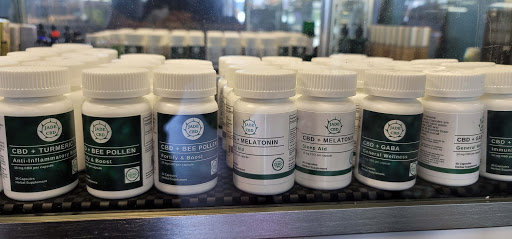 Tobacco Shop «Wi Vape 2 & Smoke Shop», reviews and photos, 11983 Ocean Hwy, Pawleys Island, SC 29585, USA