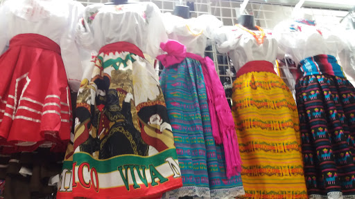 Shopping Mall «Mitchell Mall», reviews and photos, 1020 W Historic Mitchell St, Milwaukee, WI 53204, USA