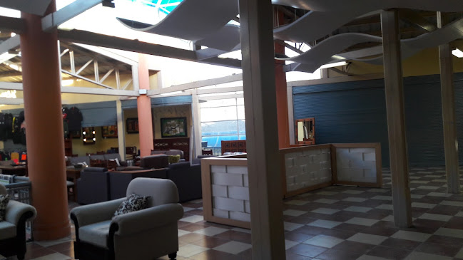 Centro comercial de Cañar - Centro comercial