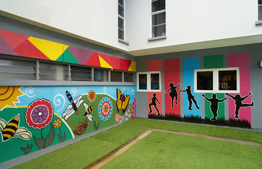 Louie Montessori School, No 26 Oluwole Close, Akoka Rd, Yaba, Lagos, Nigeria, Kindergarten, state Lagos