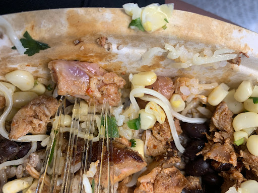 Mexican Restaurant «Chipotle Mexican Grill», reviews and photos, 32824 Woodward Ave, Royal Oak, MI 48068, USA