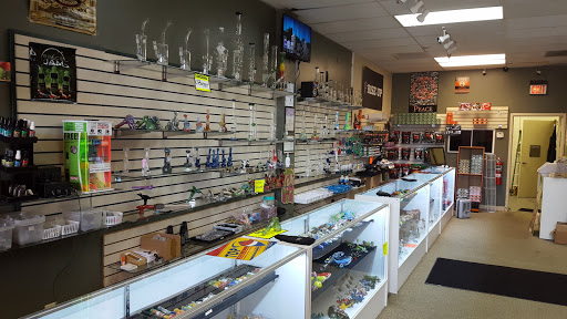 Tobacco Shop «Paradise Island Smoke Shop», reviews and photos, 850 Dogwood Rd, Lawrenceville, GA 30044, USA
